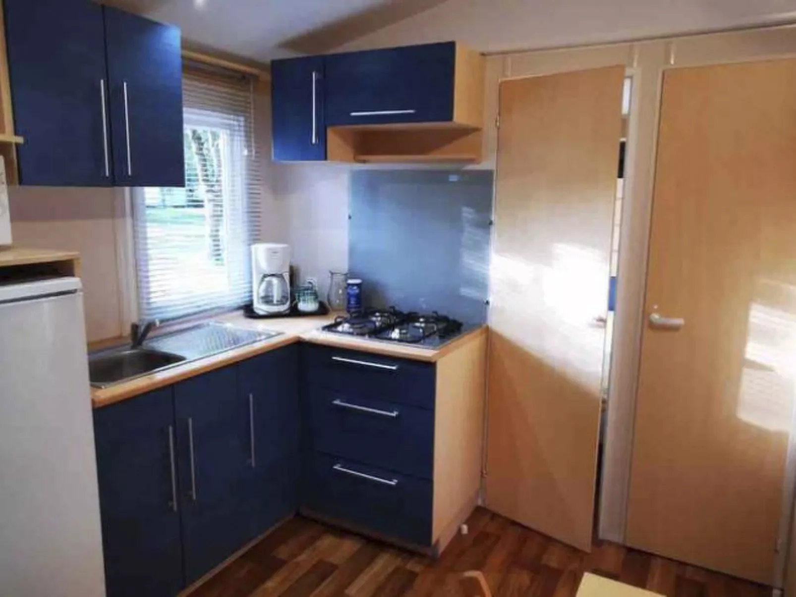 Smart Home Athen, Europapark, Rulantica ca. 15min - Image-tags.info