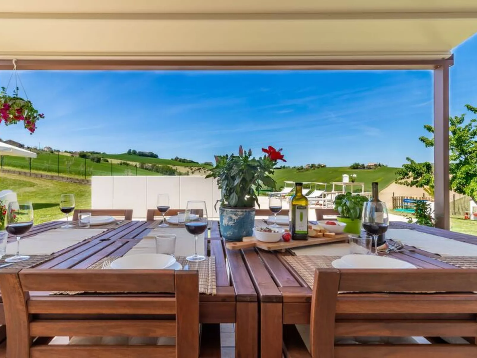 Villa Clair - Buiten