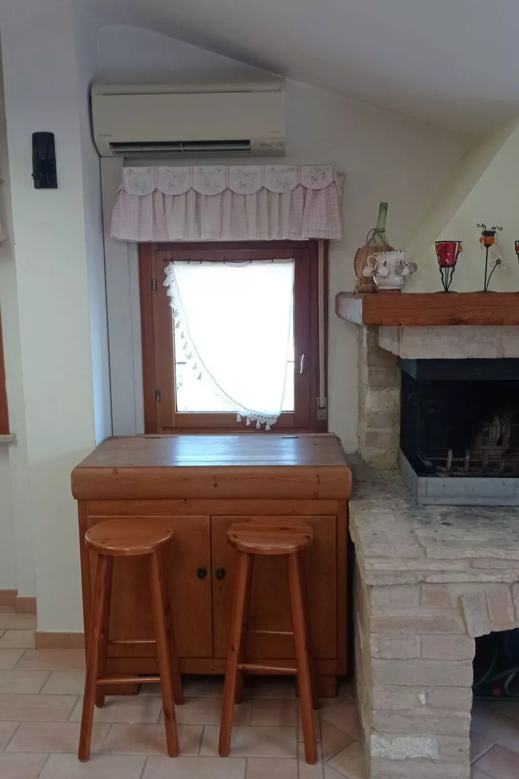 L'attico Di Castelfidardo - Binnen