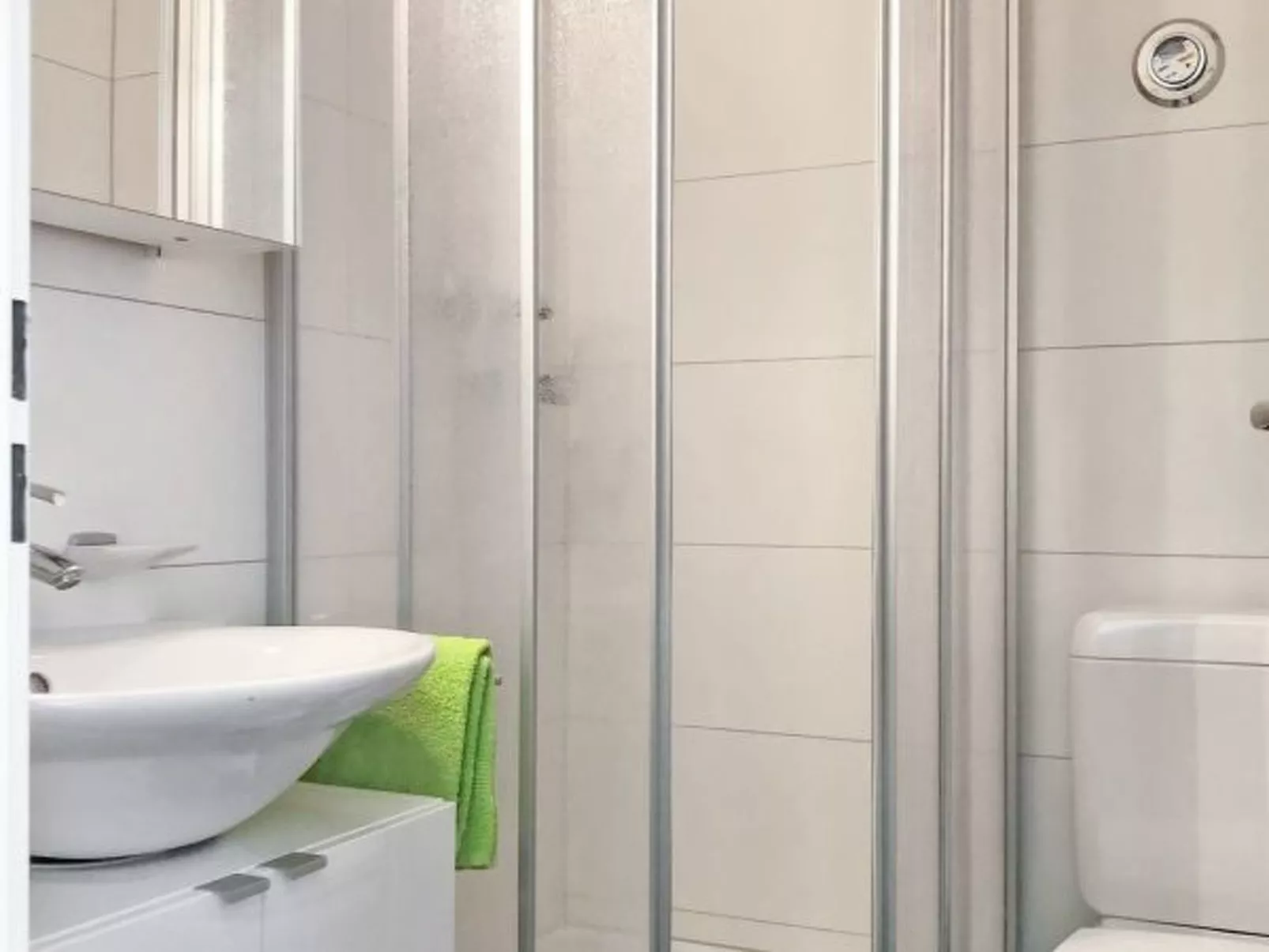 Wake up to the Matterhorn - Binnen