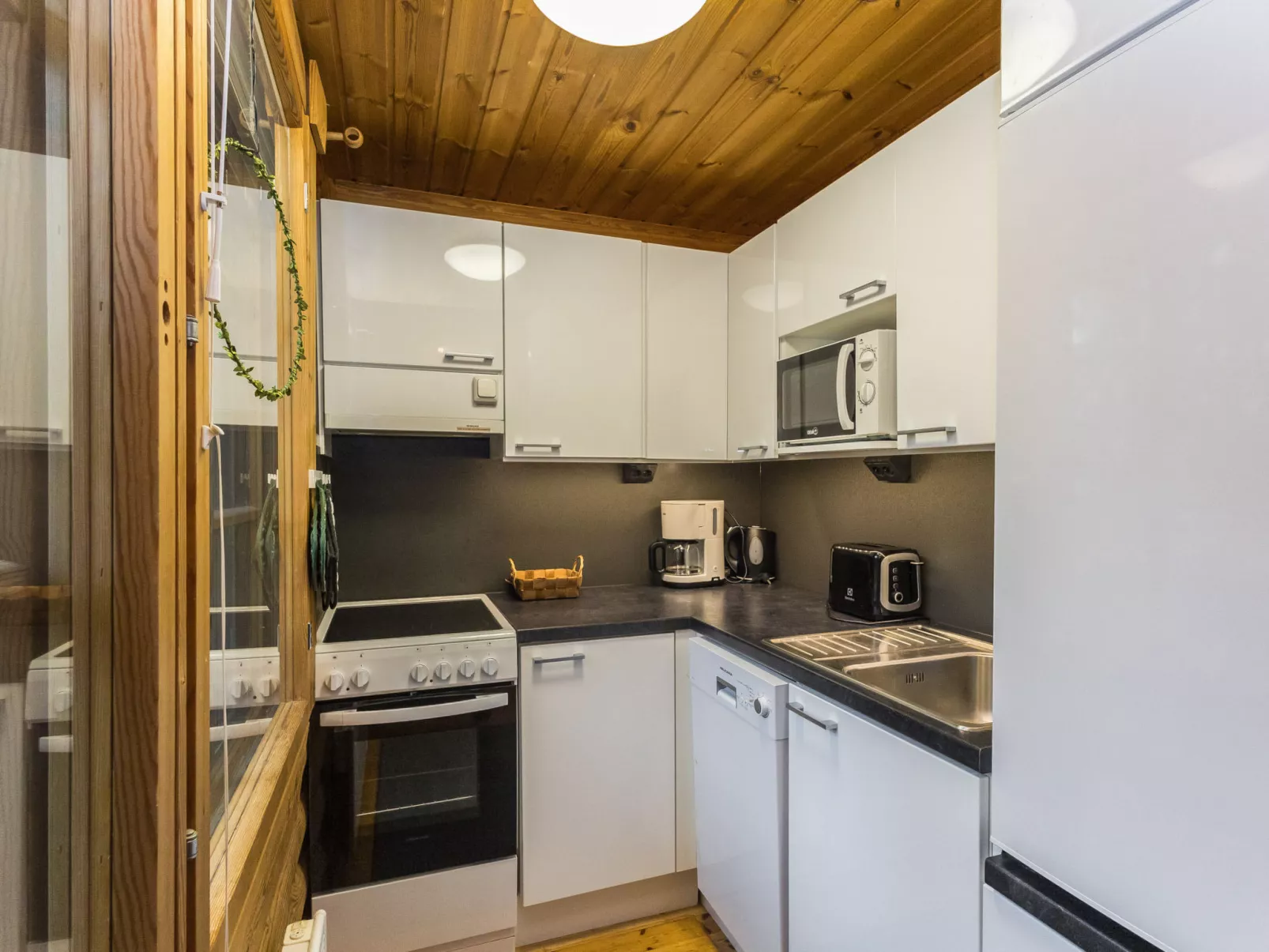 Levin ainola - Binnen