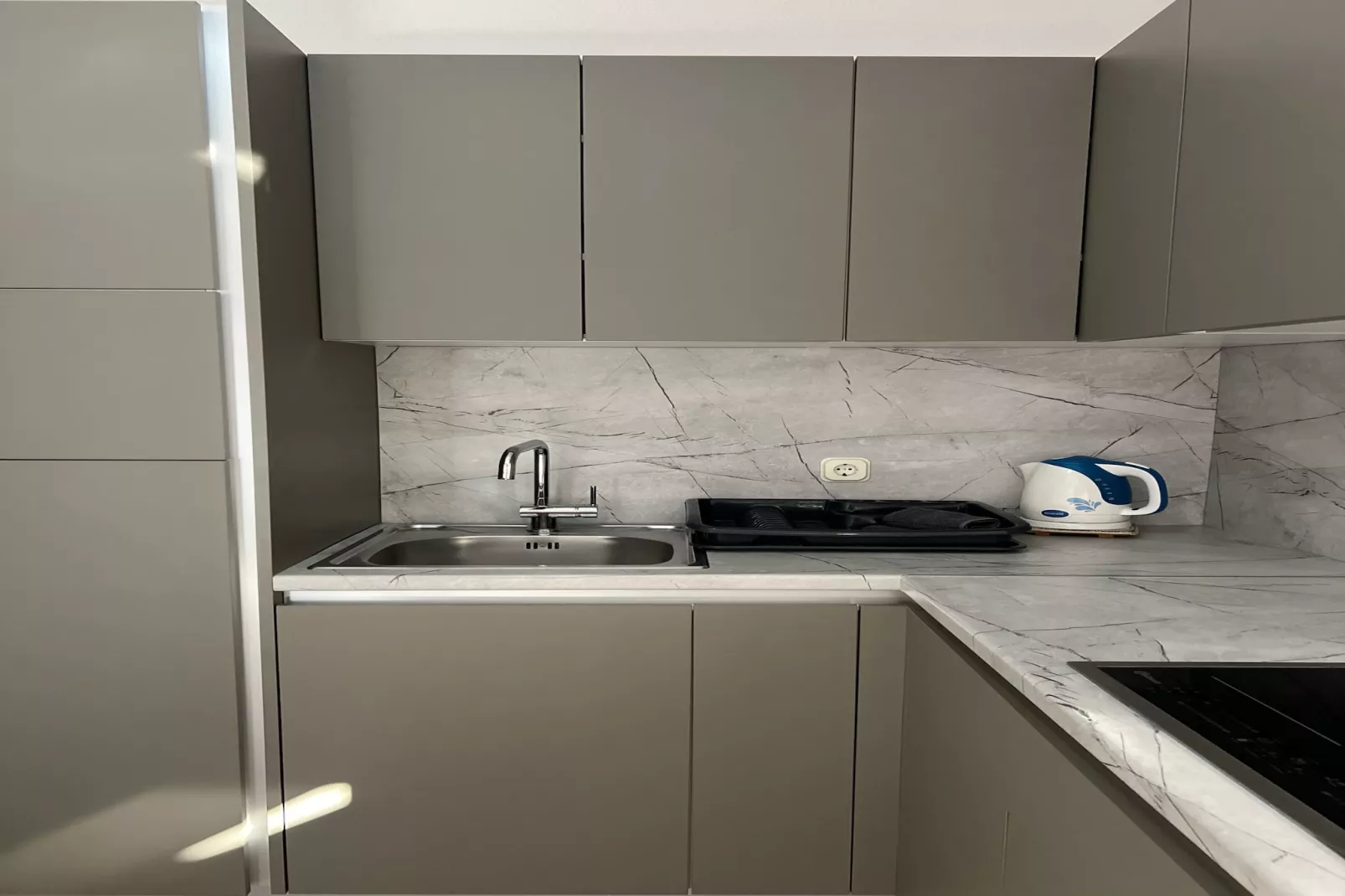 Apartment Lavaran 3 - Keuken