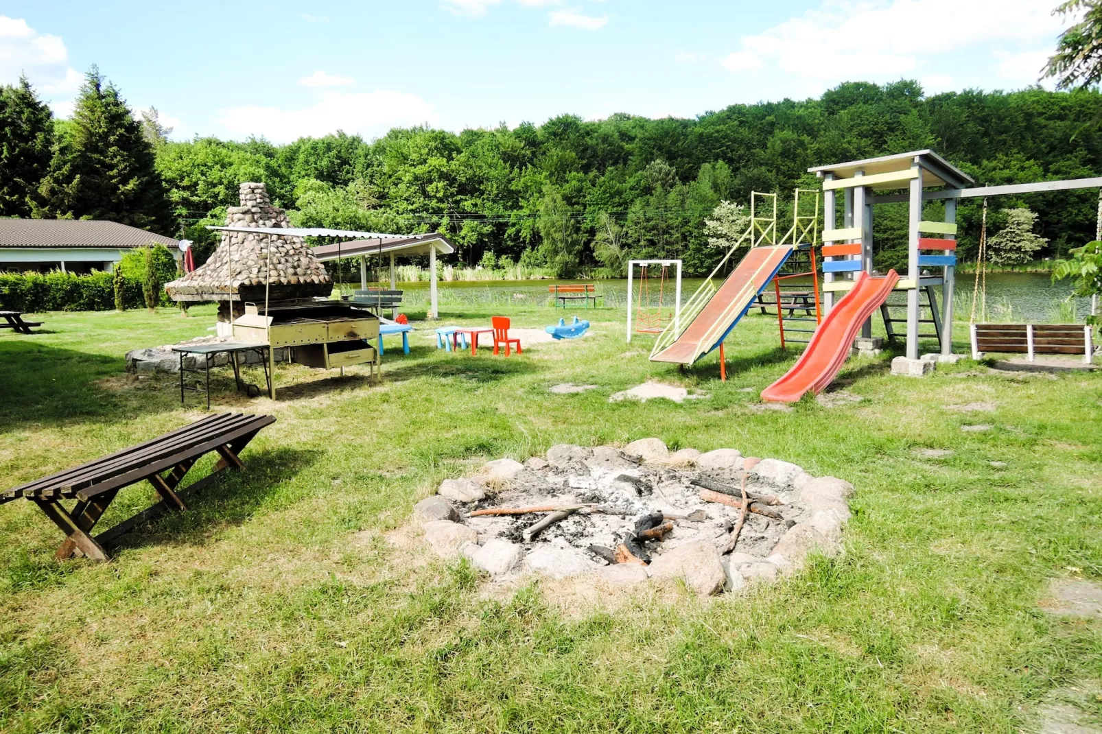 Holiday complex in Jezierzyce by Szczecin at the lake for 4 persons 30 qm Typ B Zielony - Tuinen zomer