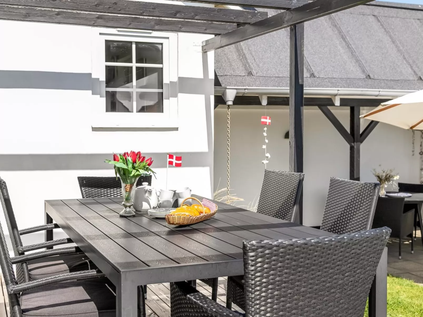 "Uddi" - 150m from the sea - Buiten