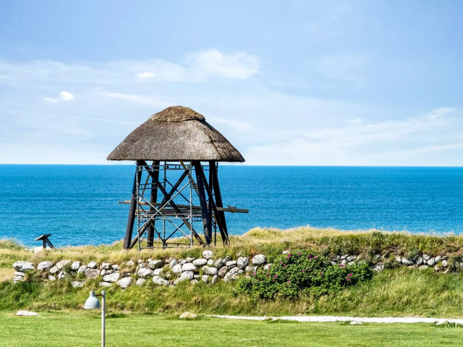 "Solveg" - 150m from the sea - Buiten