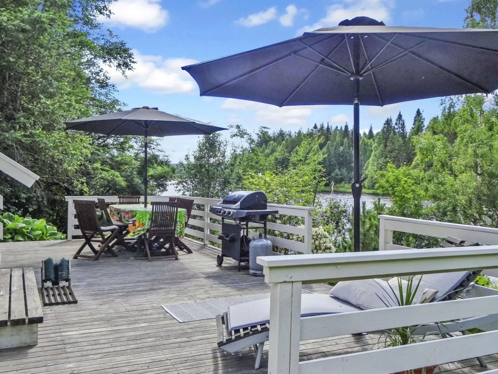 Käpälysmökki - Binnen