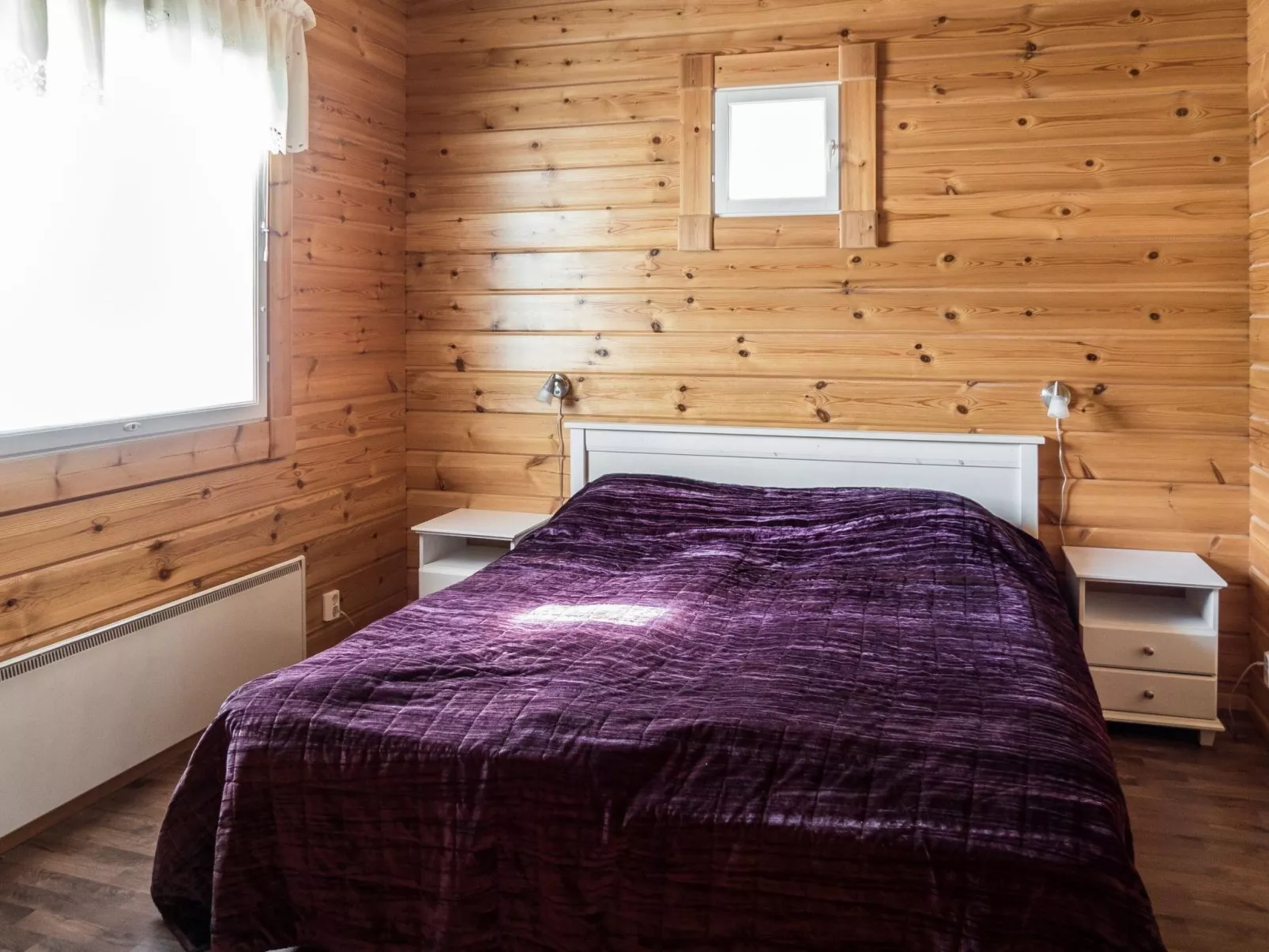 Klz 4. rubiini - Binnen