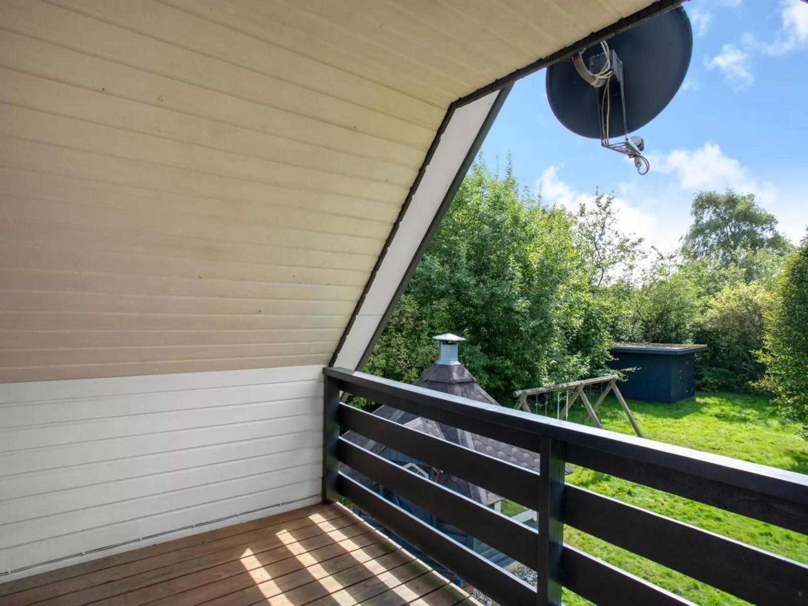 "Hannele" - 10km from the sea - Buiten