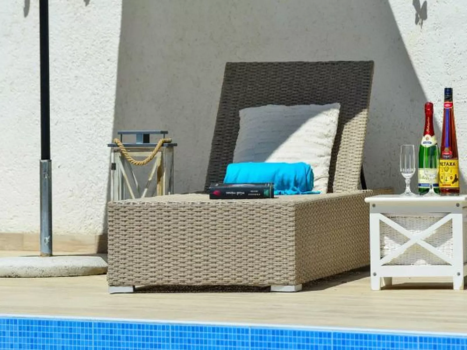 Modern Holiday house Gatsby only 40m from the sea - Image-tags.info