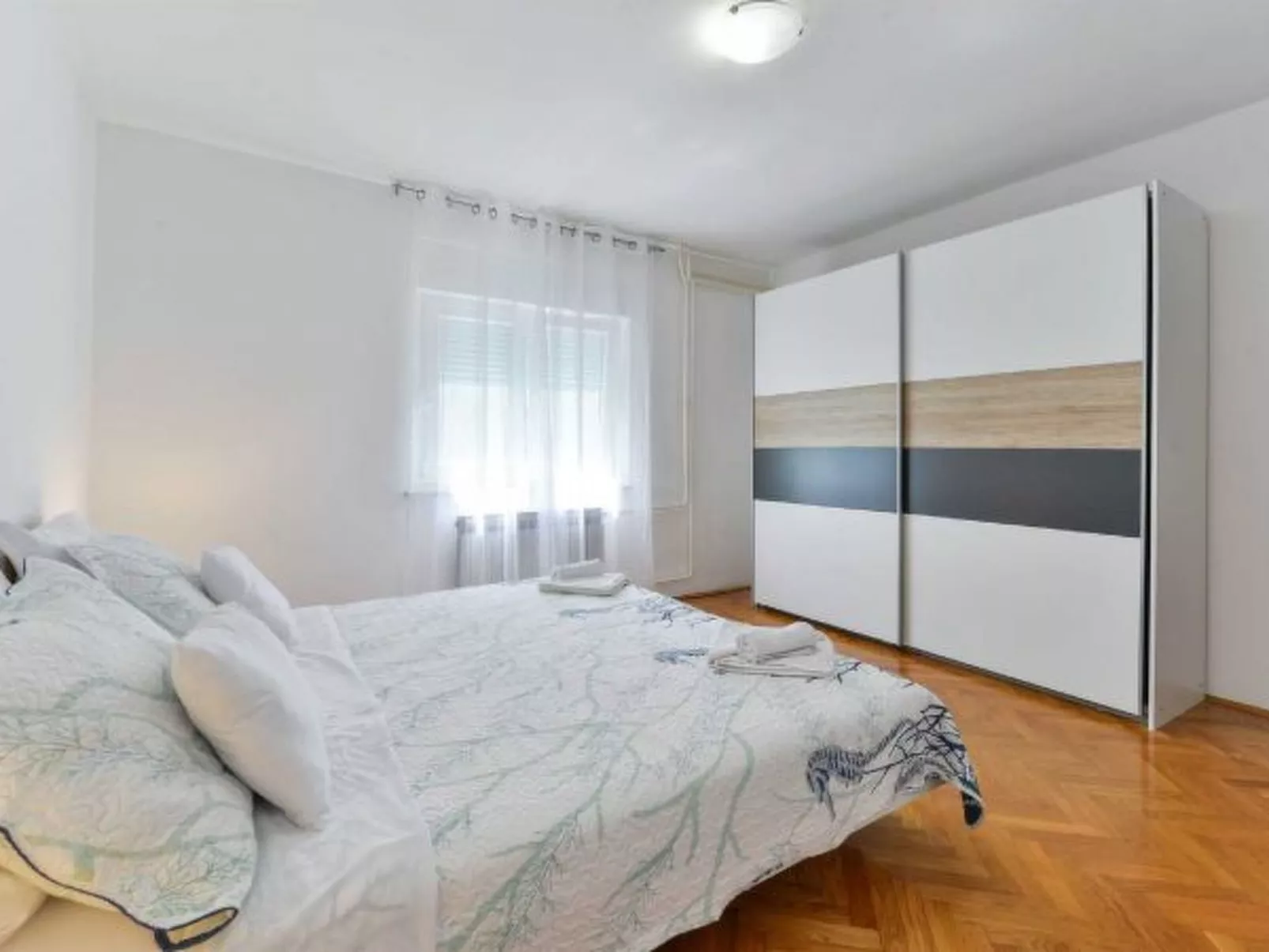 Holiday Home Vesna with pool - Image-tags.info