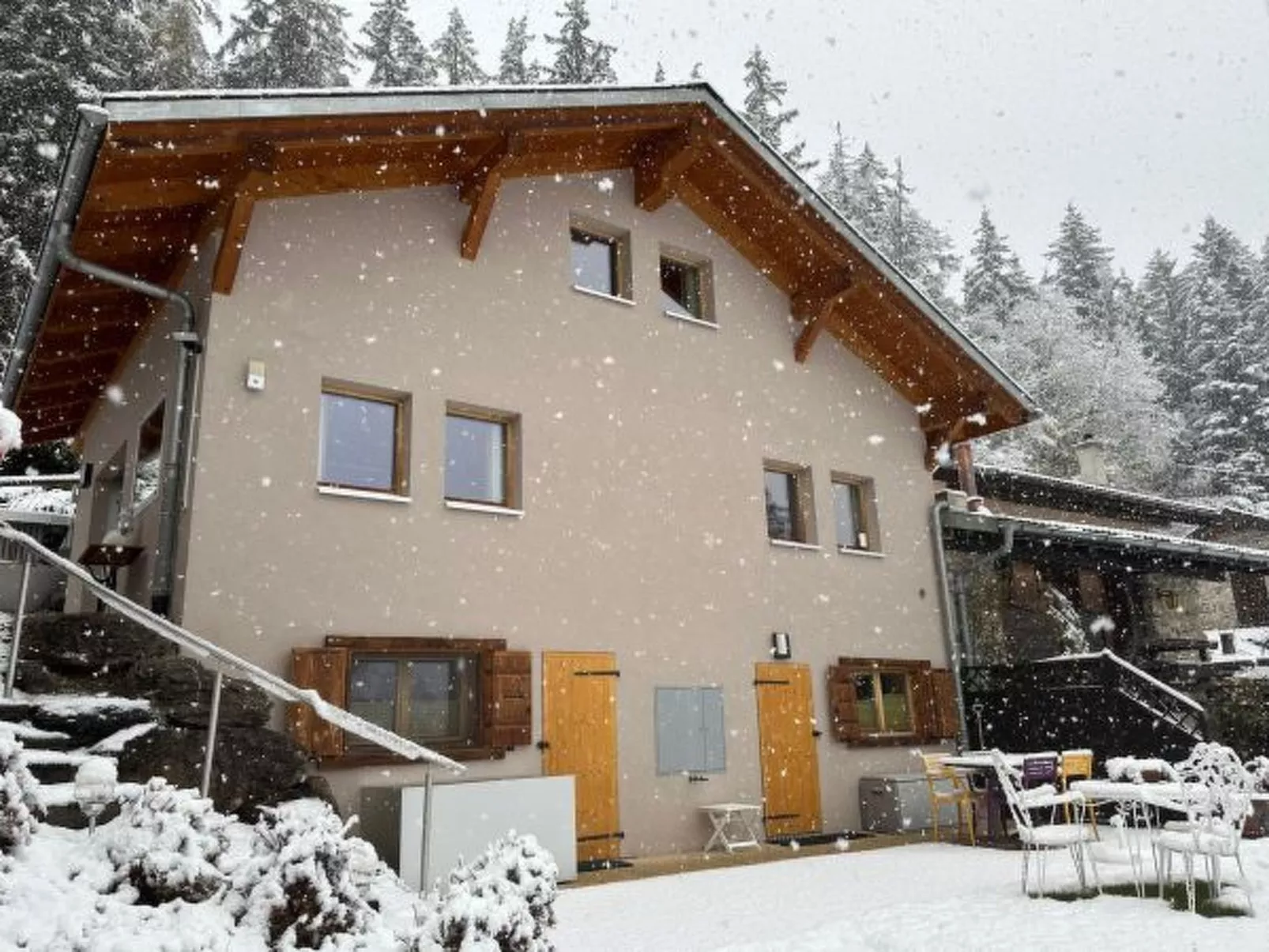 My Cosy Flat in the Mountains - Buiten