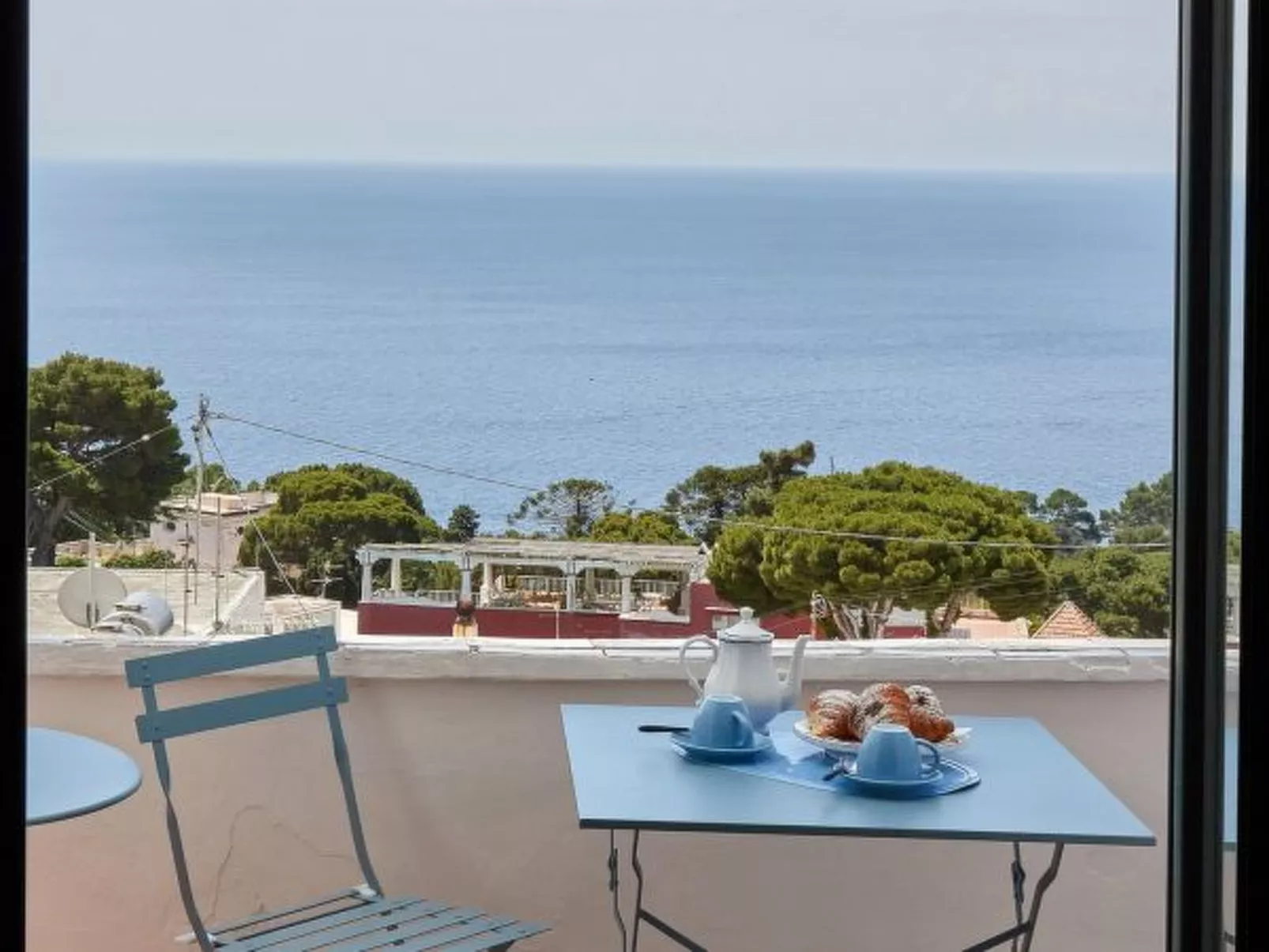 L'affresco caprese a 10 minuti dalla piazzetta - Buiten