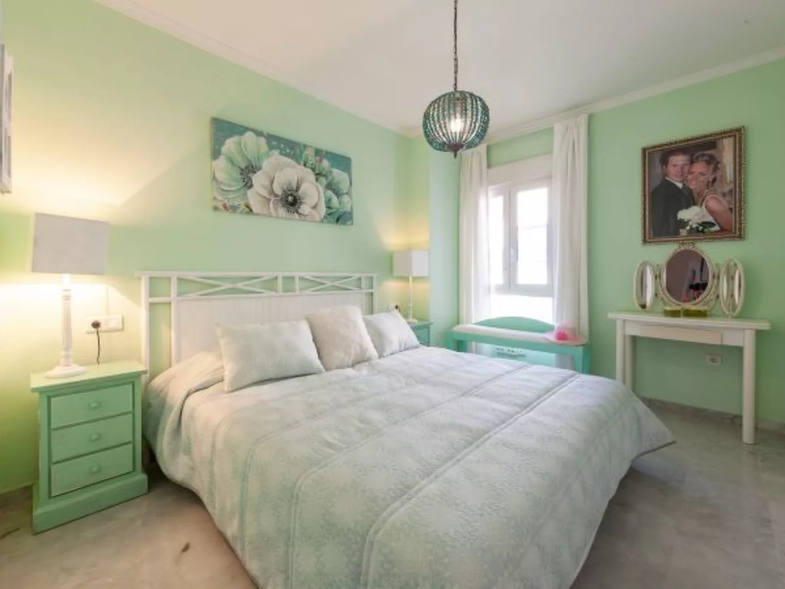 San Pedro del Mar - Image-tags.info