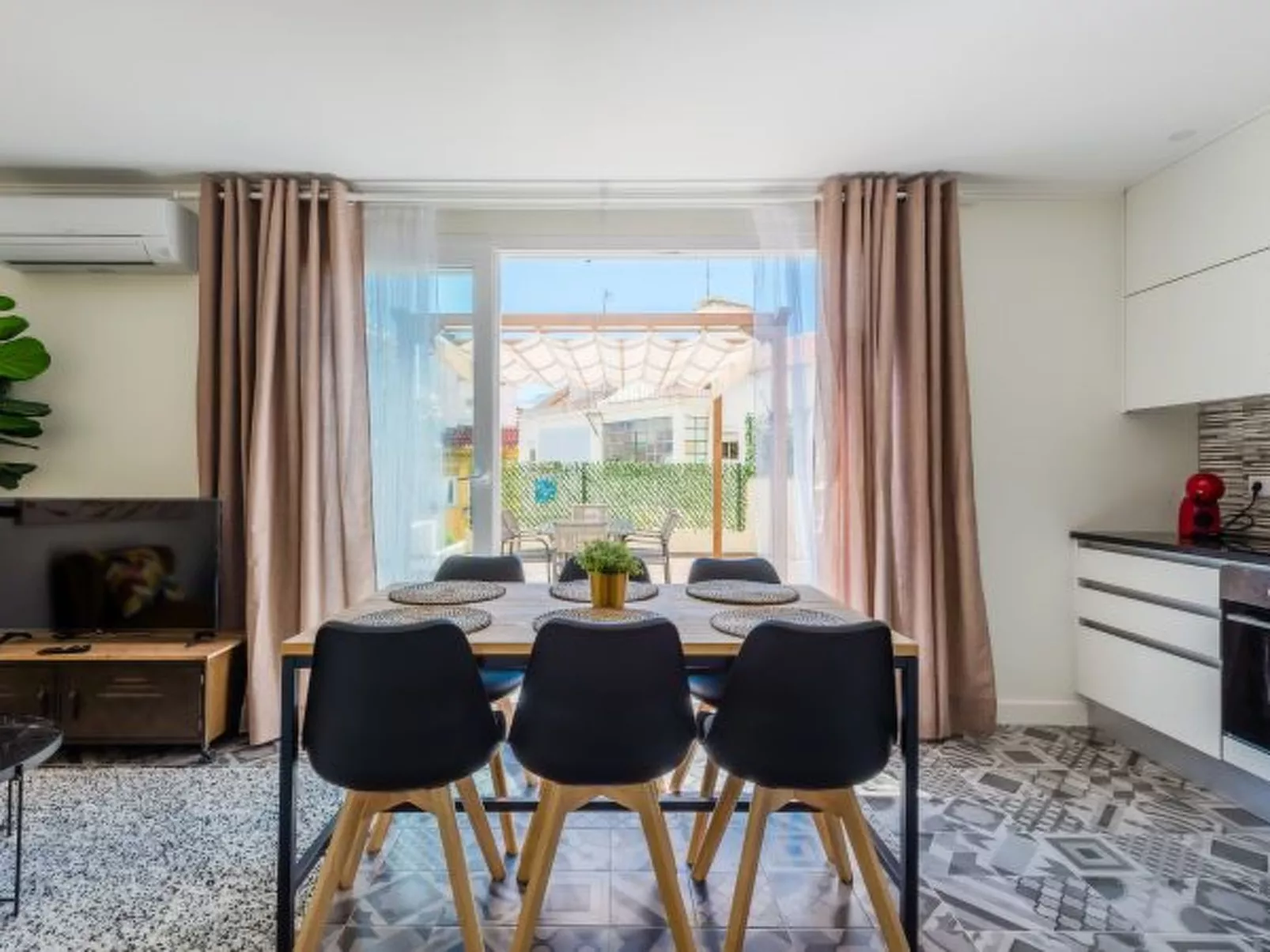 Bela Vista A in Lisboa - Binnen