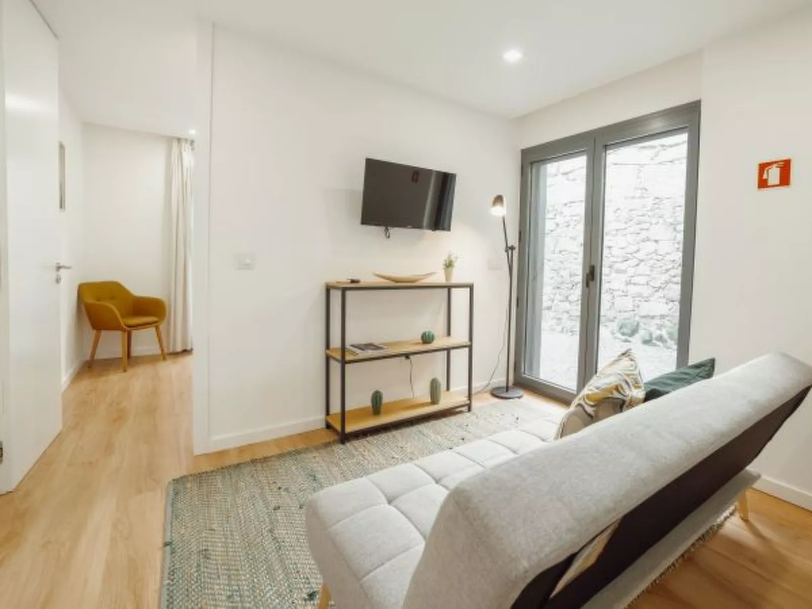 COURTYARD OPORTO DESIGN APARTMENT L WITH TERRACE - Binnen