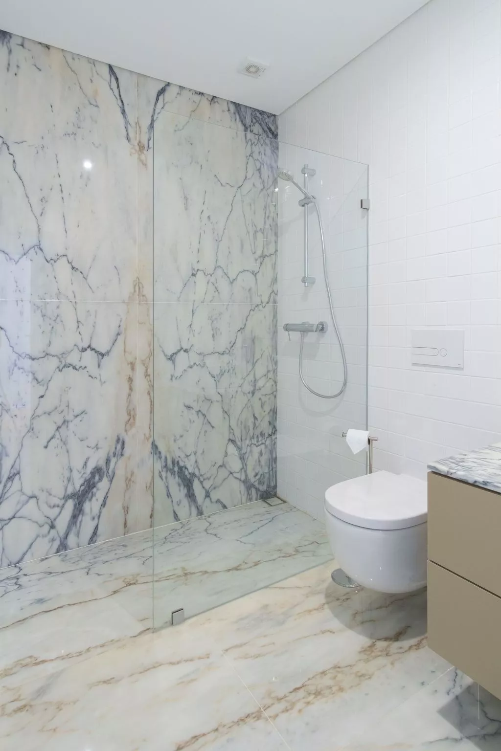 Haus in Vila Soeiro Do Chão mit privatem Parkplatz - Image-tags.info