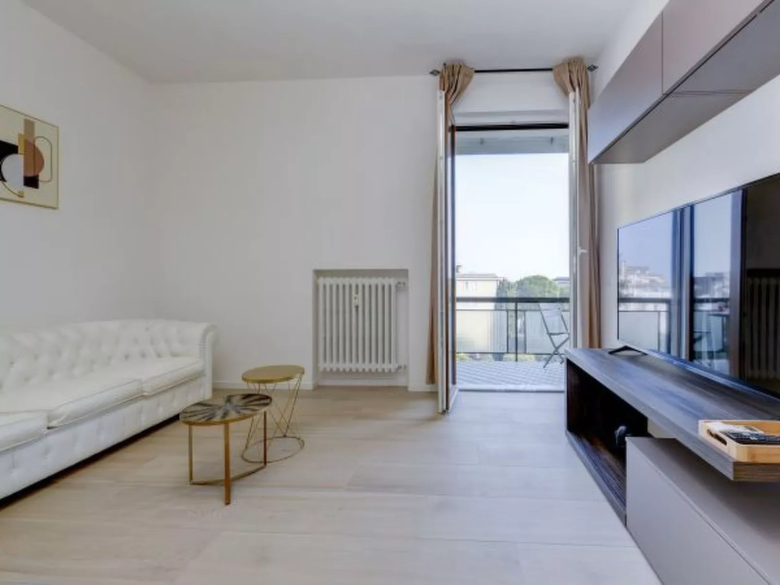 DesenzanoLoft Elegance - Image-tags.info