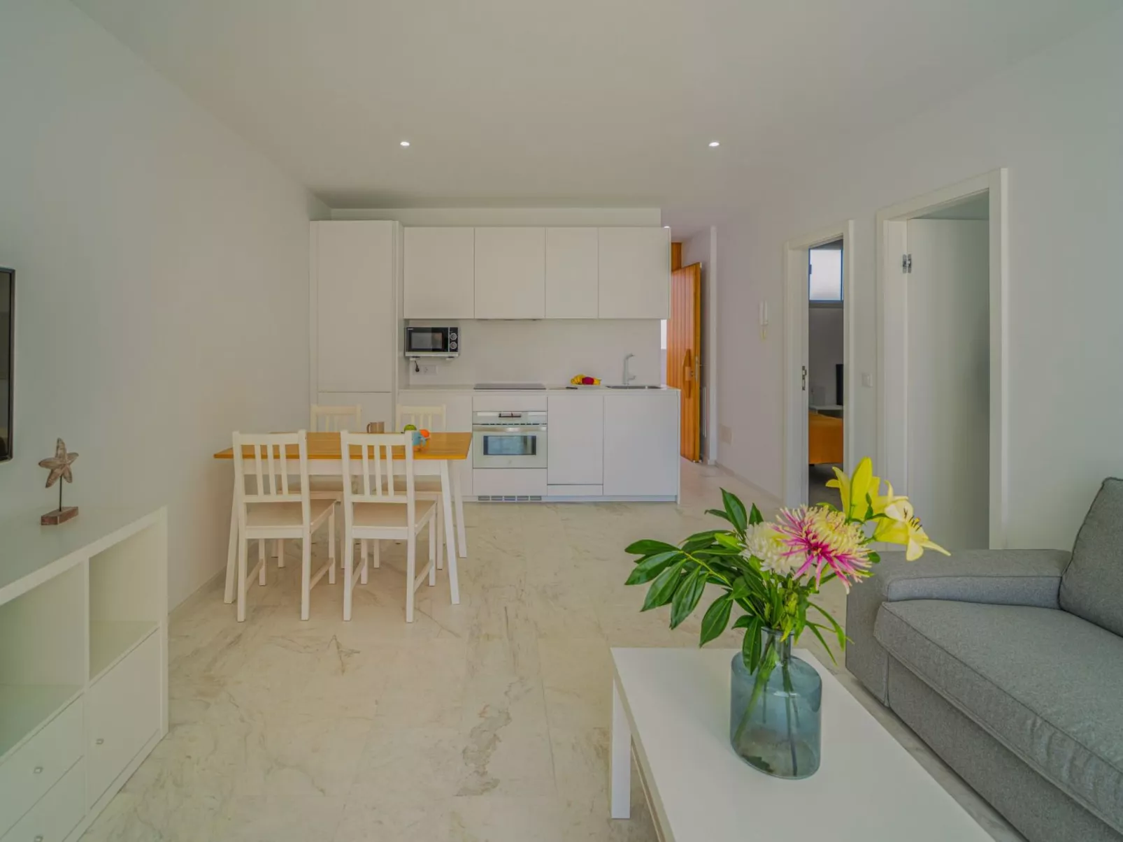 Schönes Appartement Pool und Strand - Image-tags.info