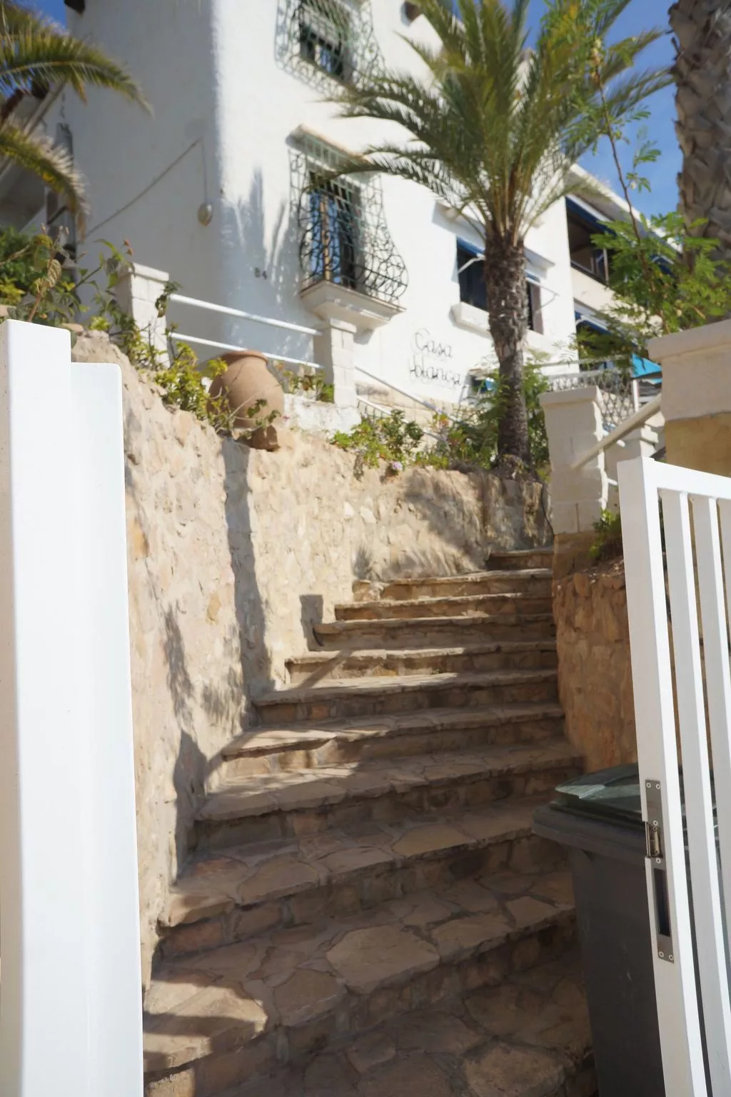 Wohnung in Cala mit Großem Balkon - Image-tags.info