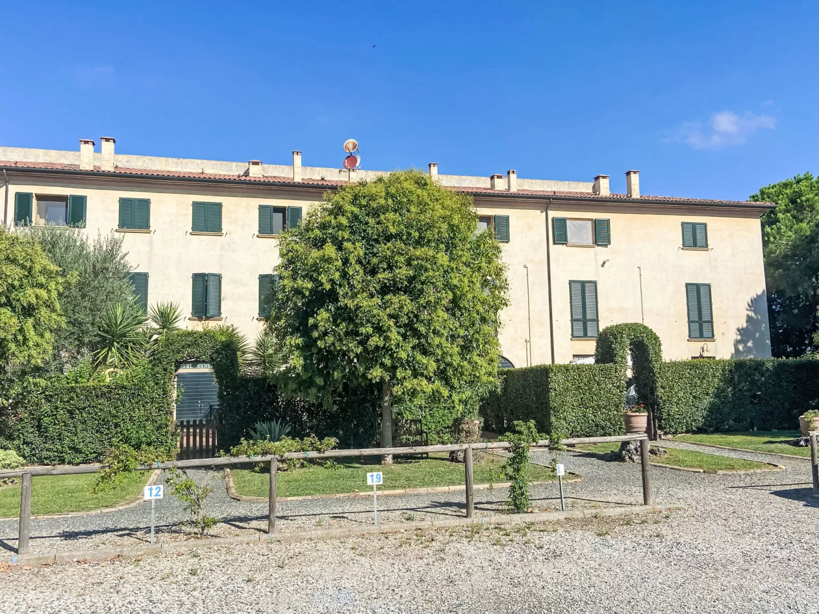 Cinquantina - Buiten