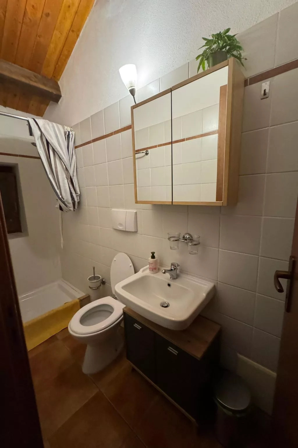 Landgut mit Blick auf das Wasser - Binnen