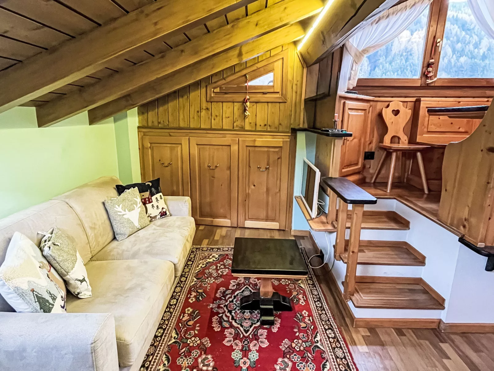 Mansarda San Lorenzo - Binnen