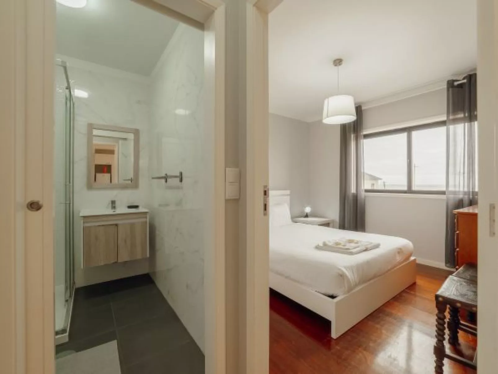 ESPINHO SEAWALK AND SEAVIEW by VACATIONY - Binnen