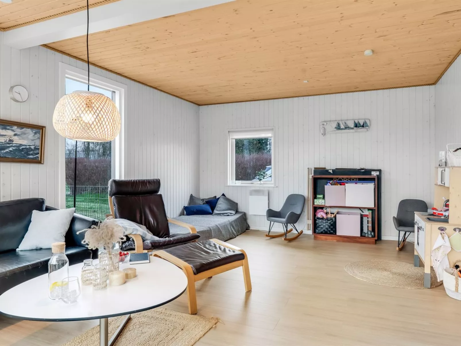 "Sampsa" - 350m from the sea - Binnen