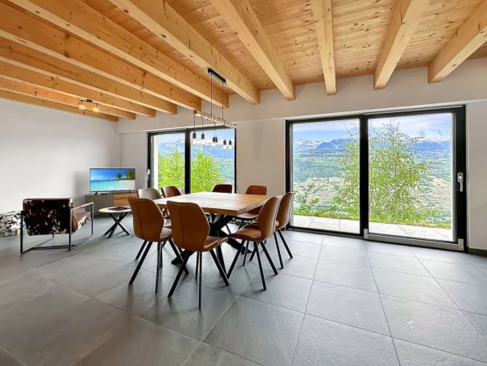 My Mountain Paradise in the Swiss Alps - Binnen