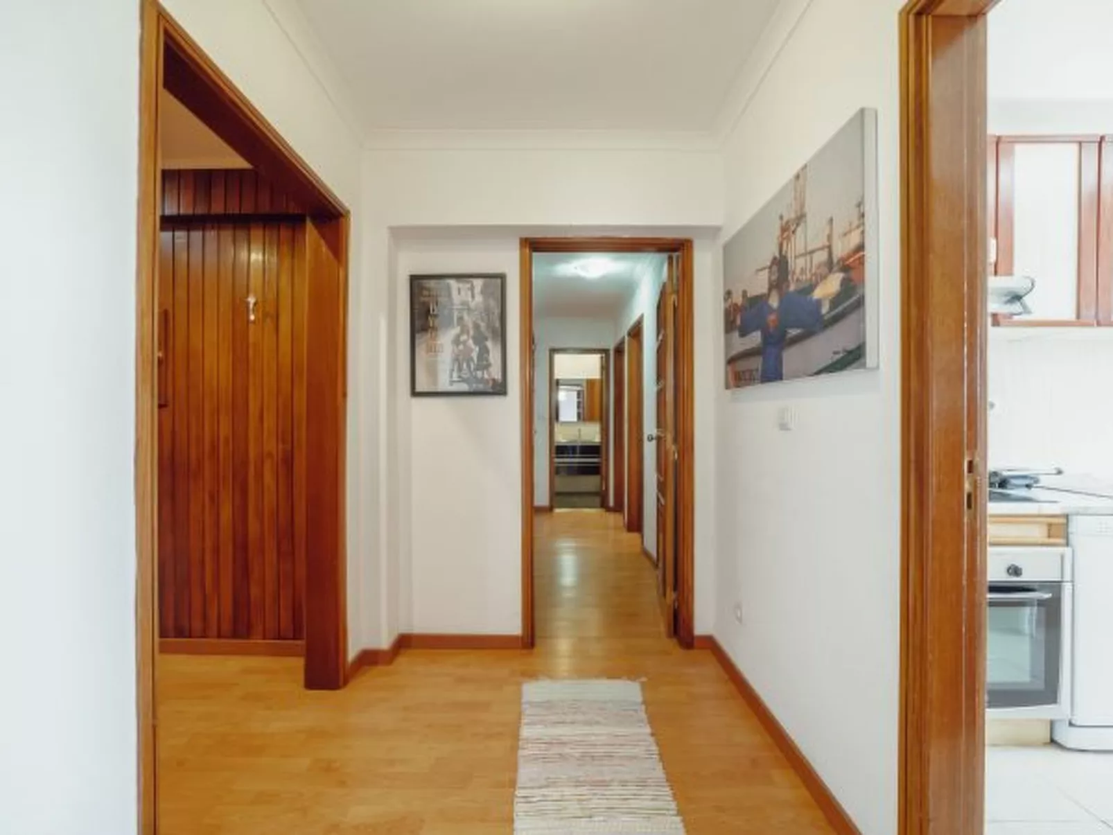 MATOSINHOS SEA SIDE 2BD by VACATIONY - Binnen