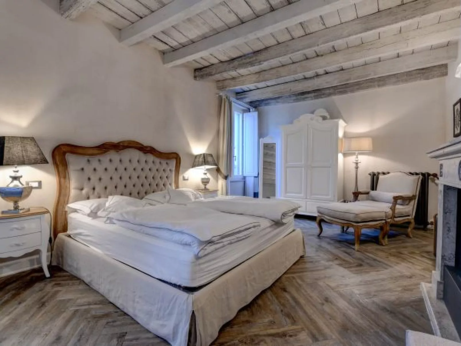 DesenzanoLoft : La Vite Luxury Appartment 2 CIN IT017067C2HOLOZDF9 - Image-tags.info