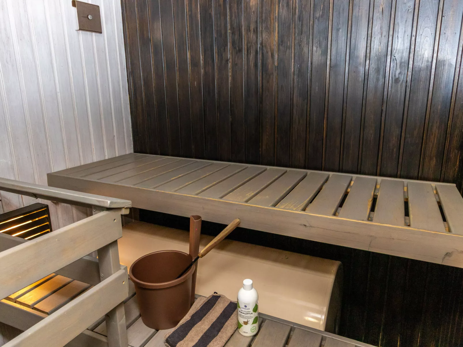 Korpilammenhuvilat 7a - Binnen