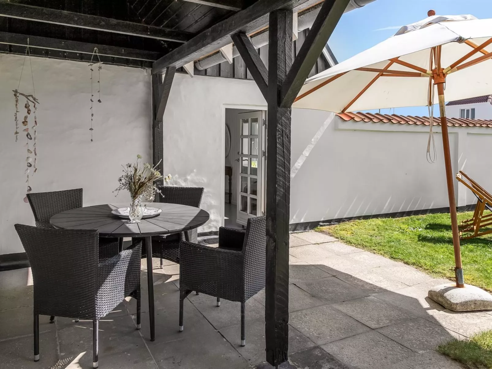 "Uddi" - 150m from the sea - Buiten