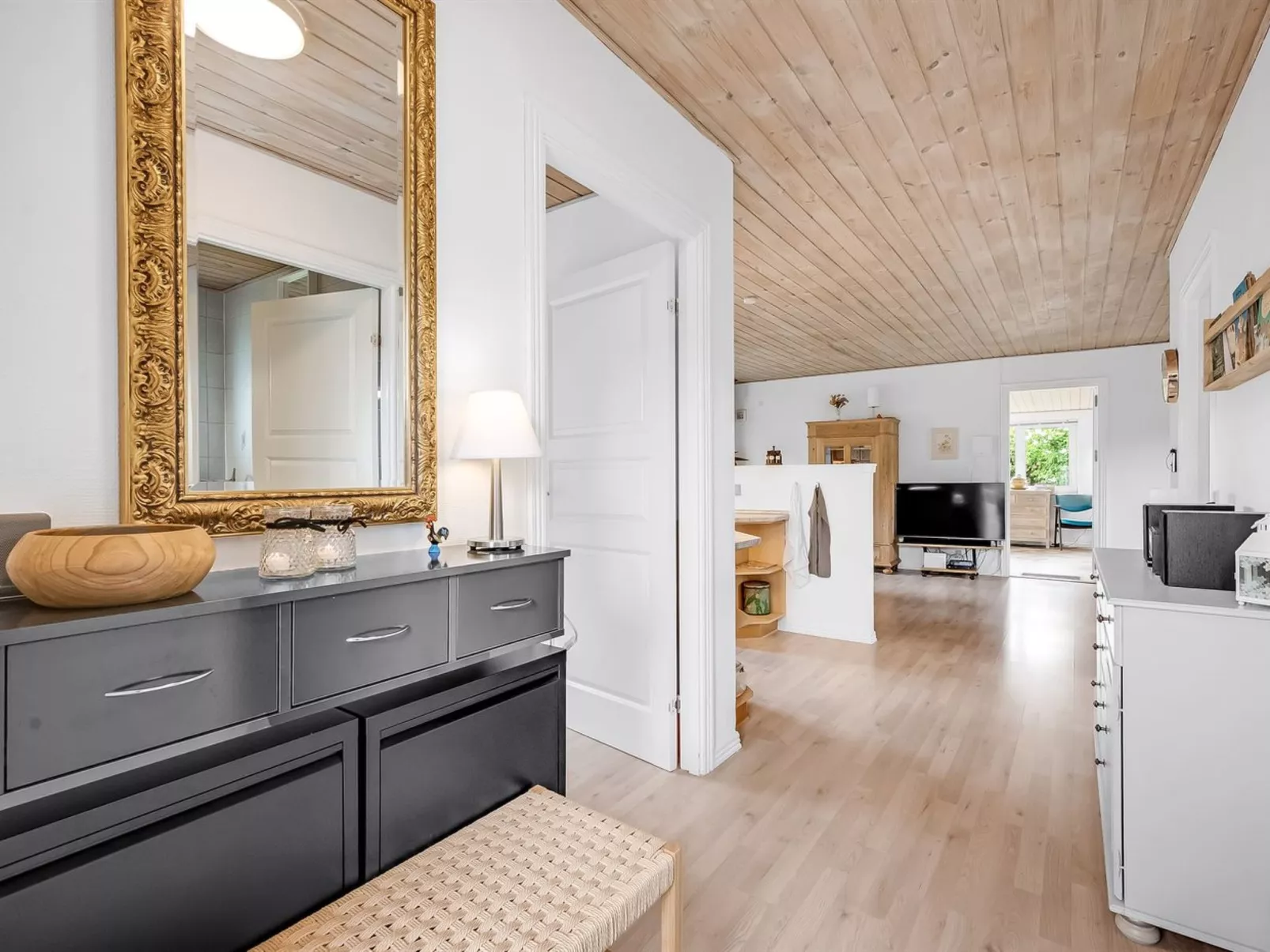 "Jerrit" - 650m to the fjord - Binnen