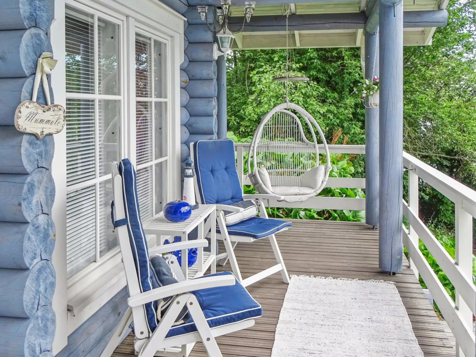 Käpälysmökki - Binnen