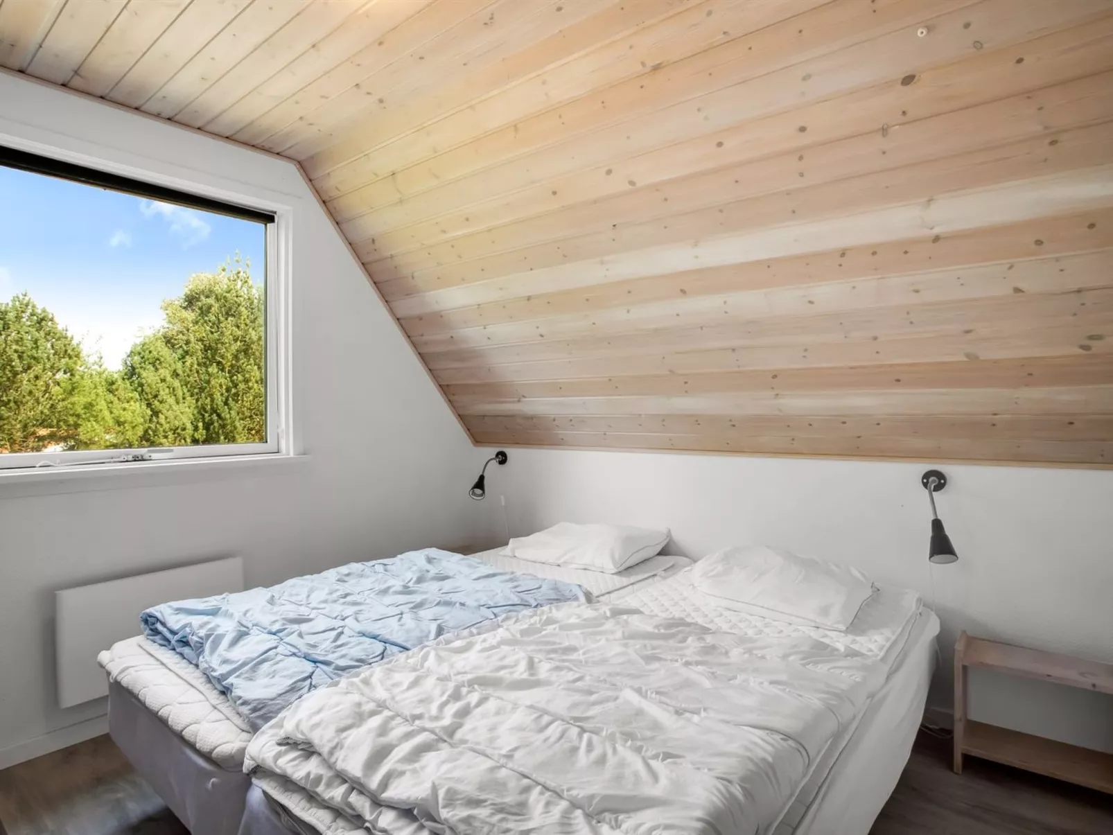 "Hannele" - 10km from the sea - Binnen