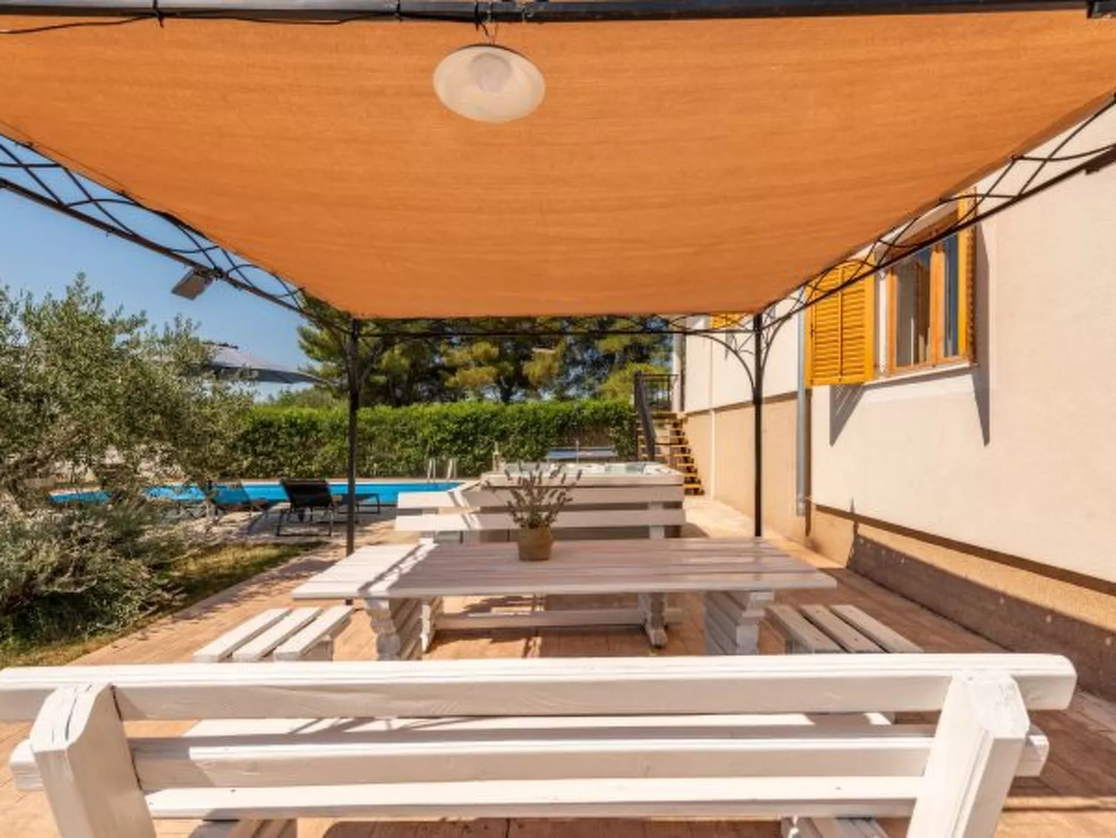 Holiday house Tina with jacuzzi and pool - Image-tags.info