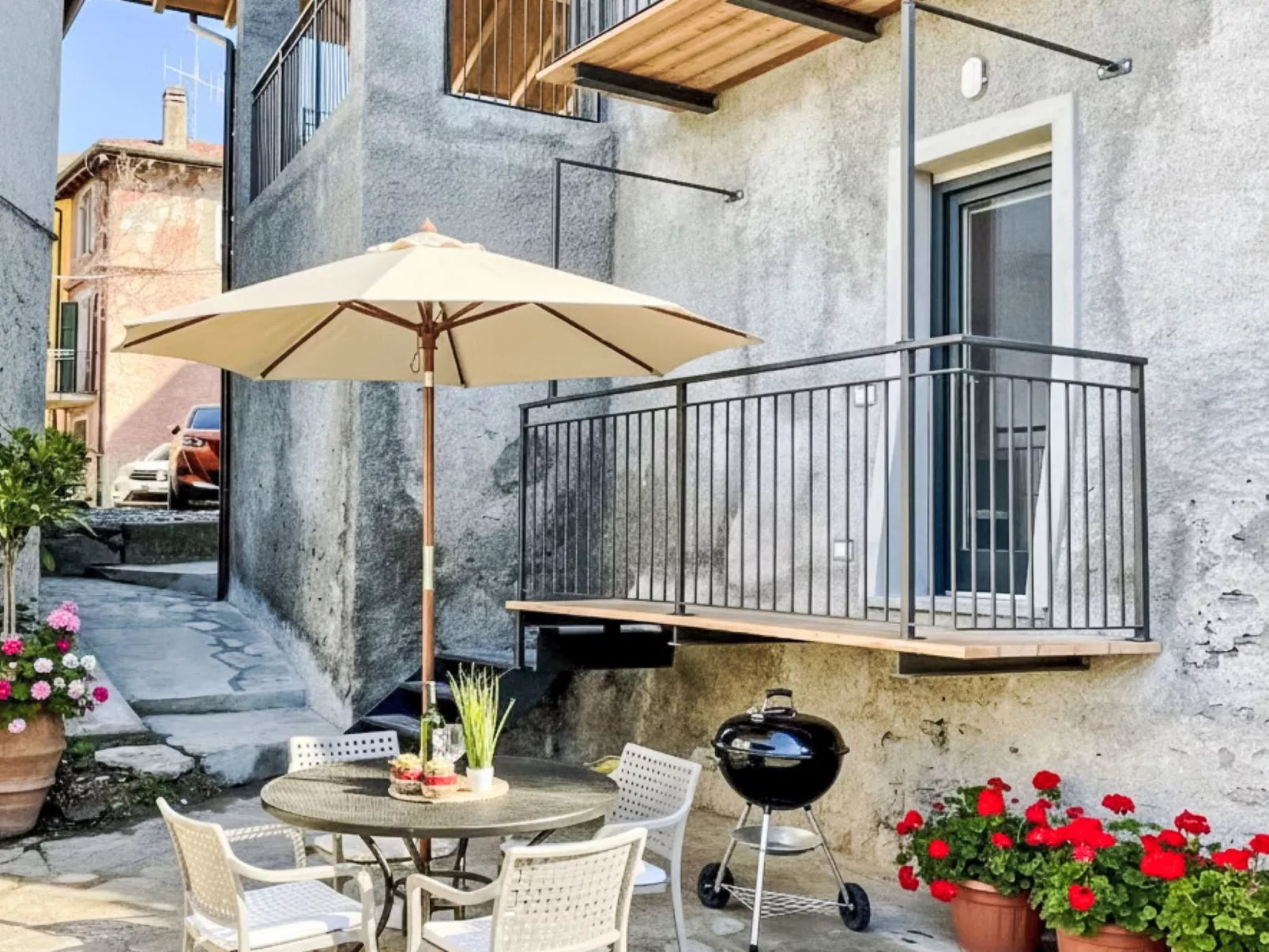 Alture e Riflessi - Buiten