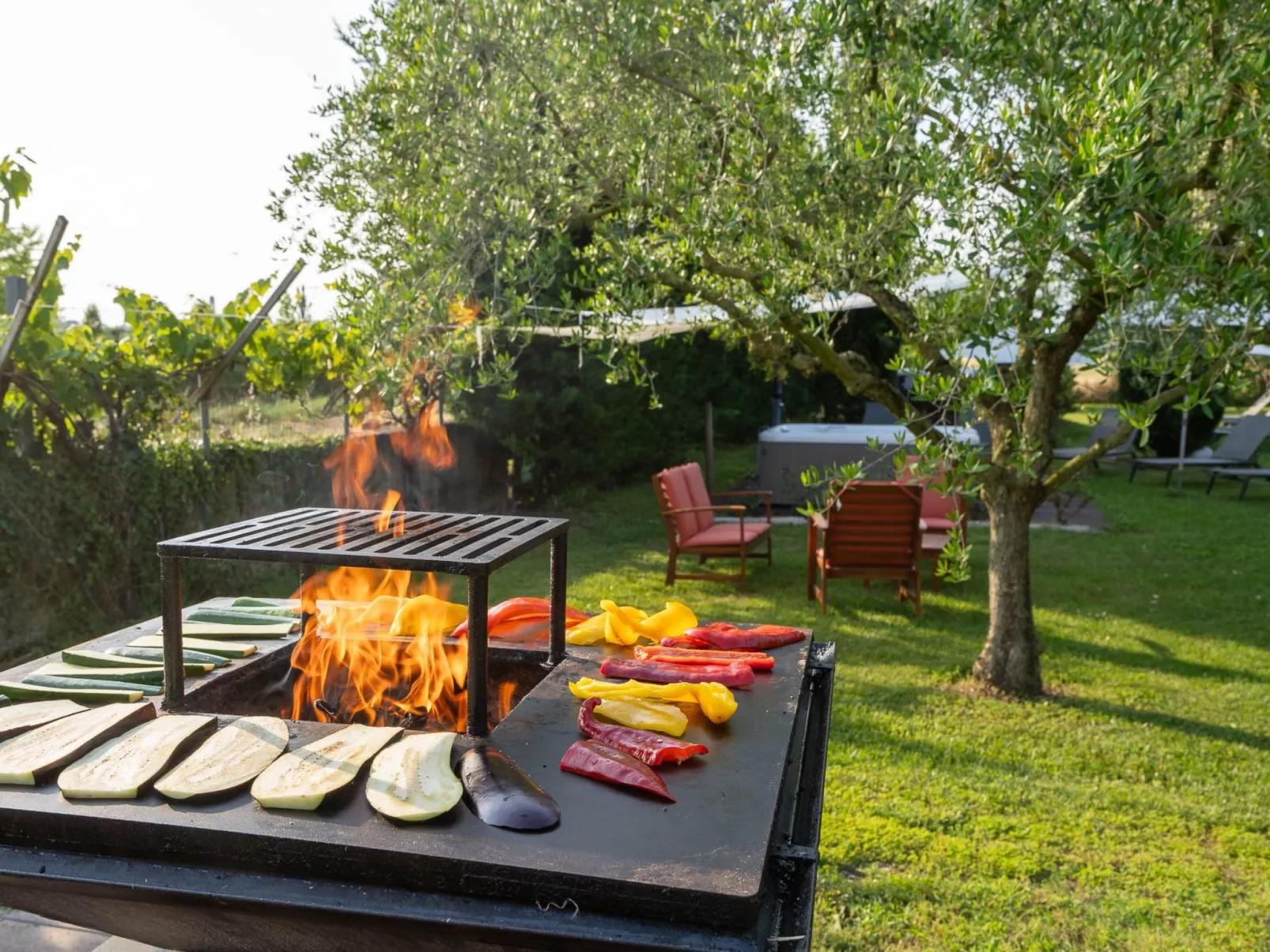 Zimmer mit Bad in einer Einrichtung mit Wellness-Center - Image-tags.info