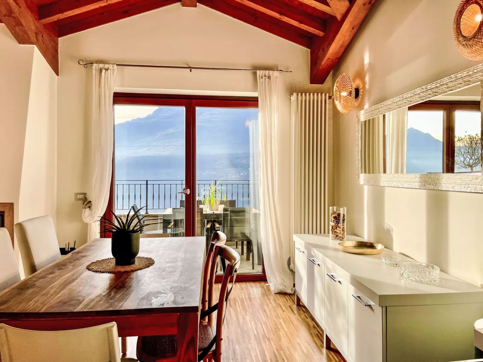 Lake View Penthouse - Binnen