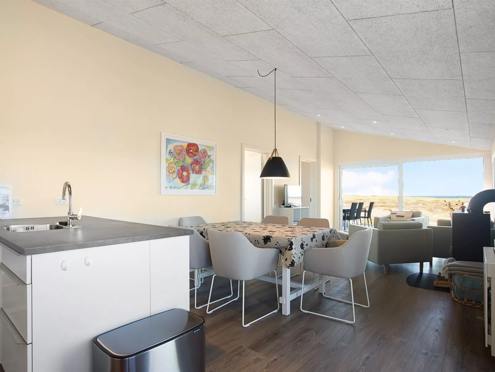 "Edy" - 75m from the sea - Binnen