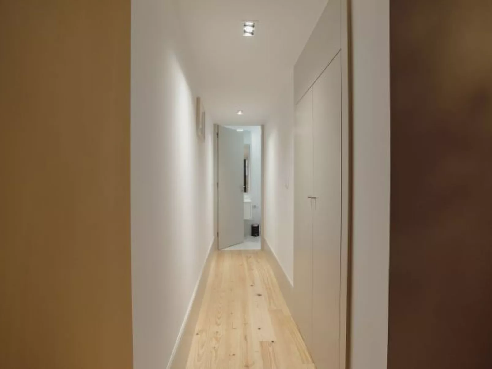 LEGACY OPORTO DESIGN APARTMENT A by VACATIONY - Binnen