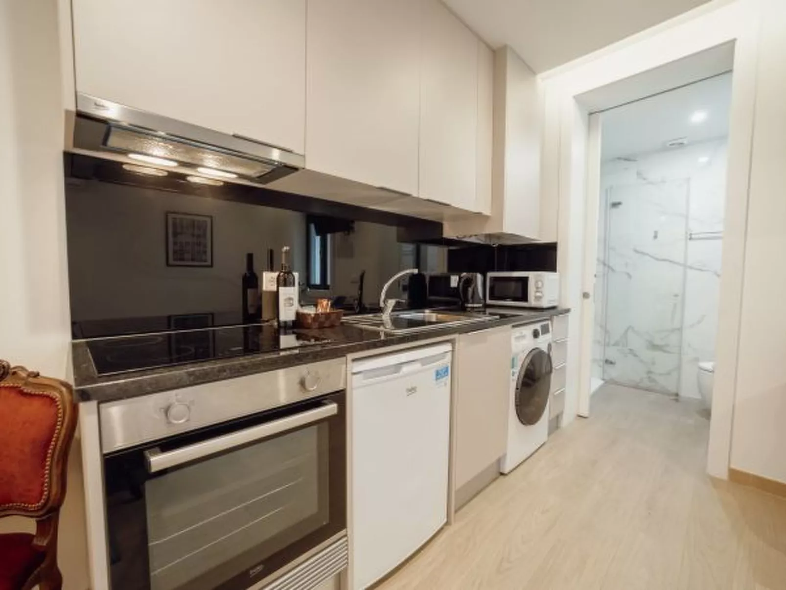 CARMO RESIDENCE PORTO - S. LUIS by VACATIONY - Binnen