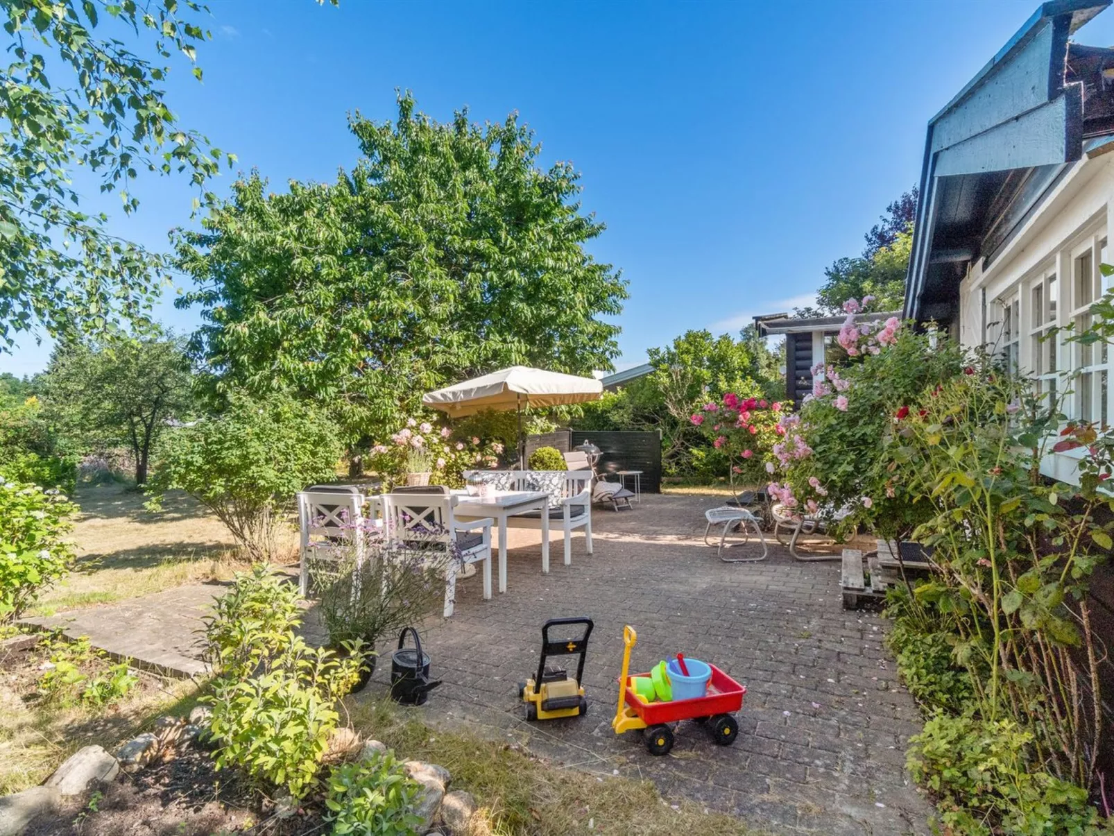 "Esaias" - 1.1km from the sea - Buiten