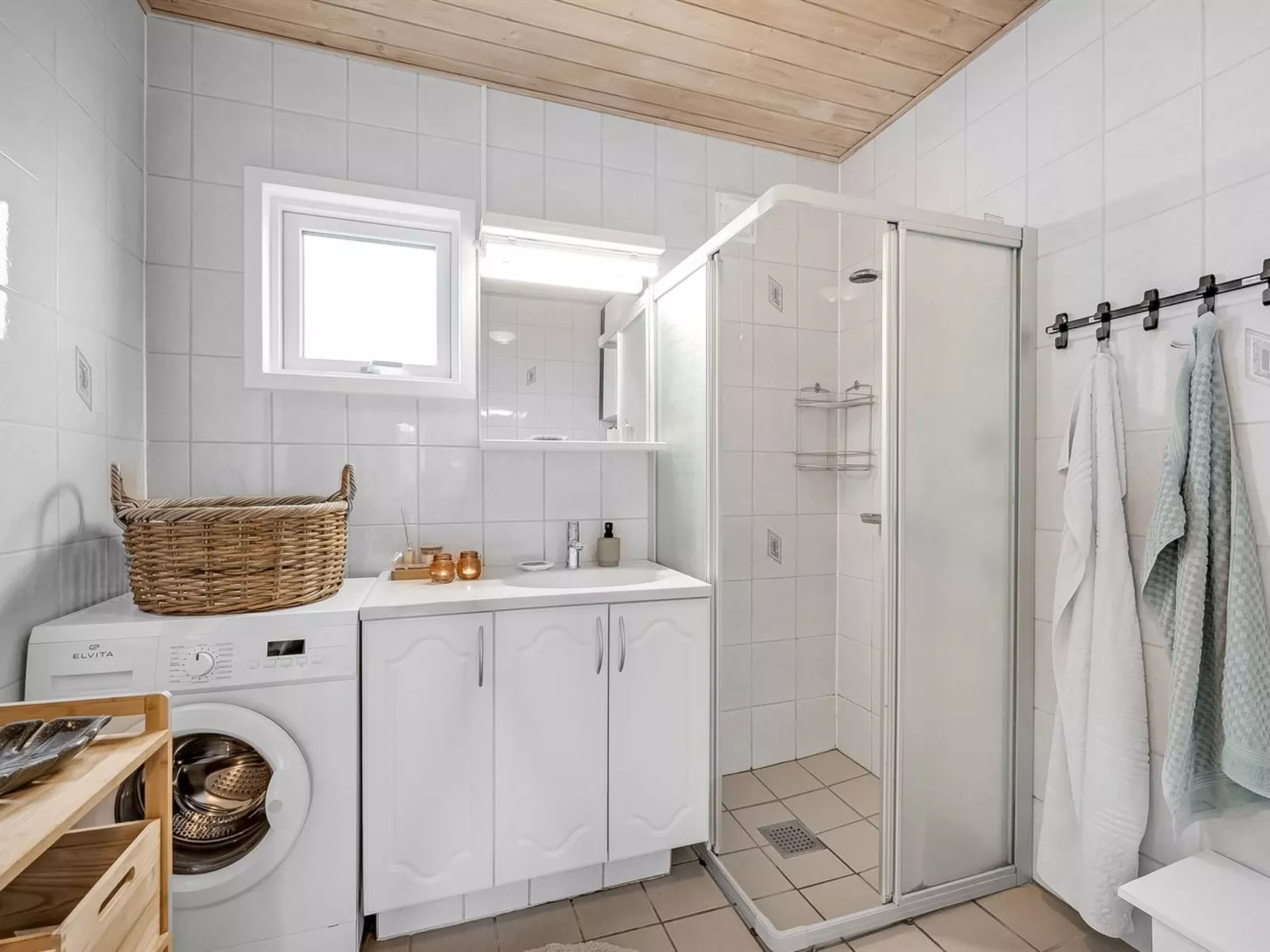 "Jerrit" - 650m to the fjord - Binnen