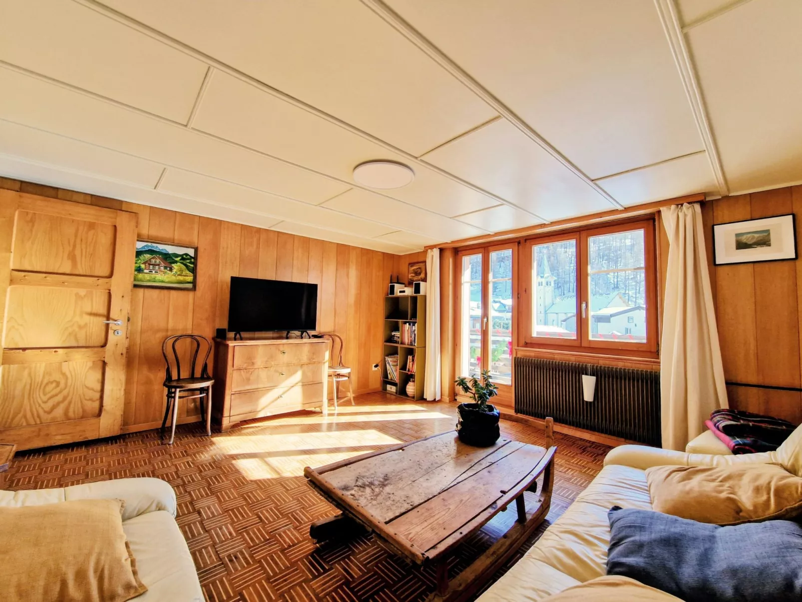 Faderhorn 8 - Binnen