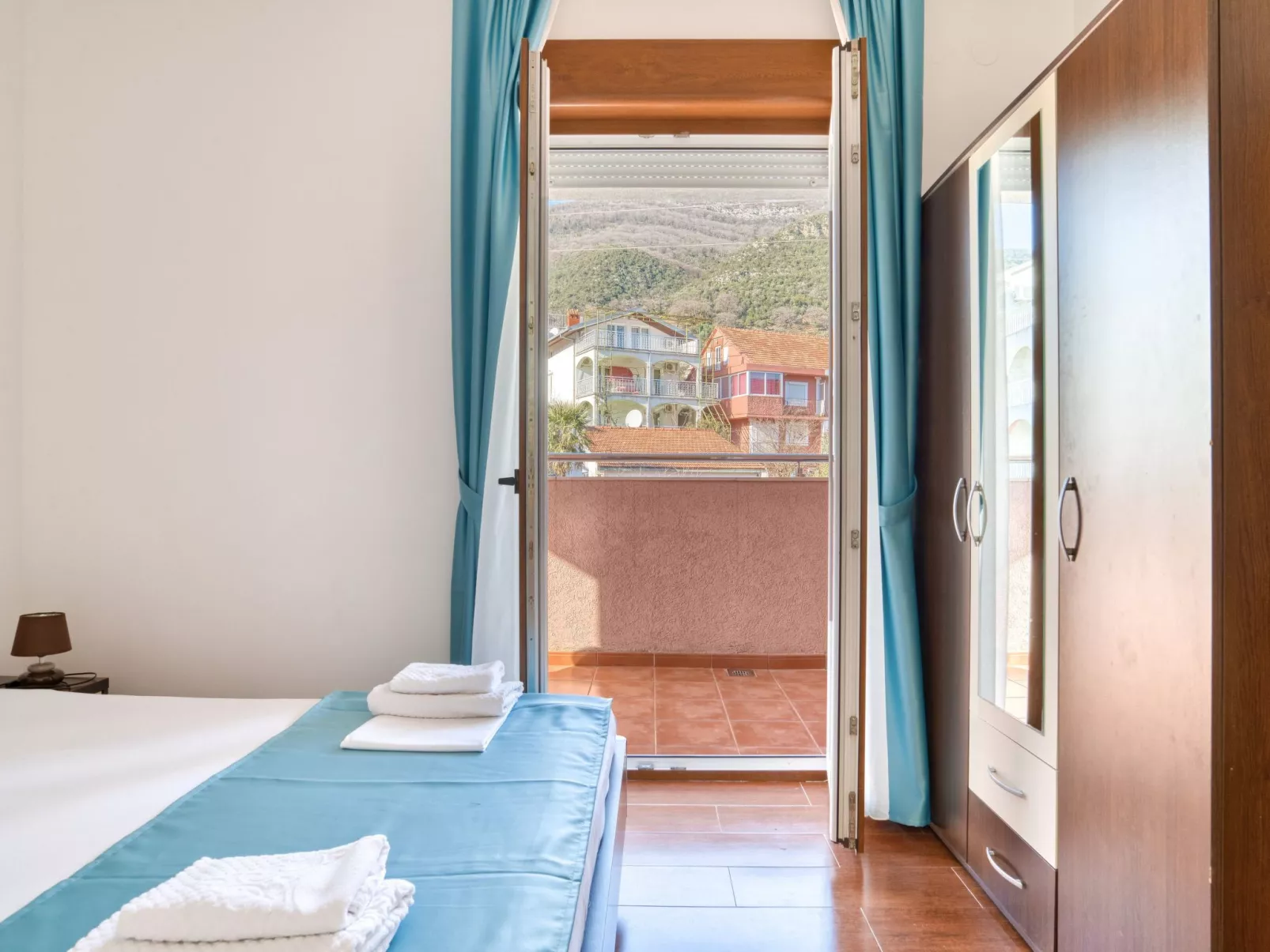 Wohnung "Clasik" mit Balkon - Binnen