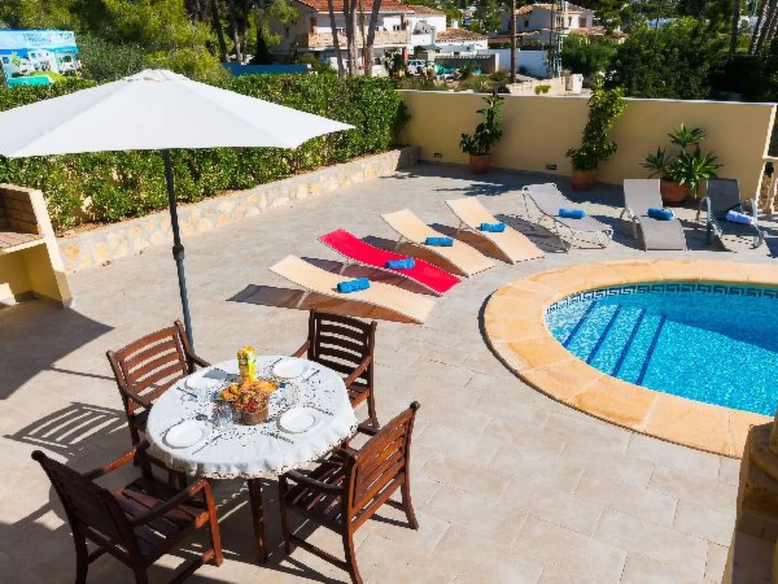 Villa Llobell - PlusHolidays - Image-tags.info