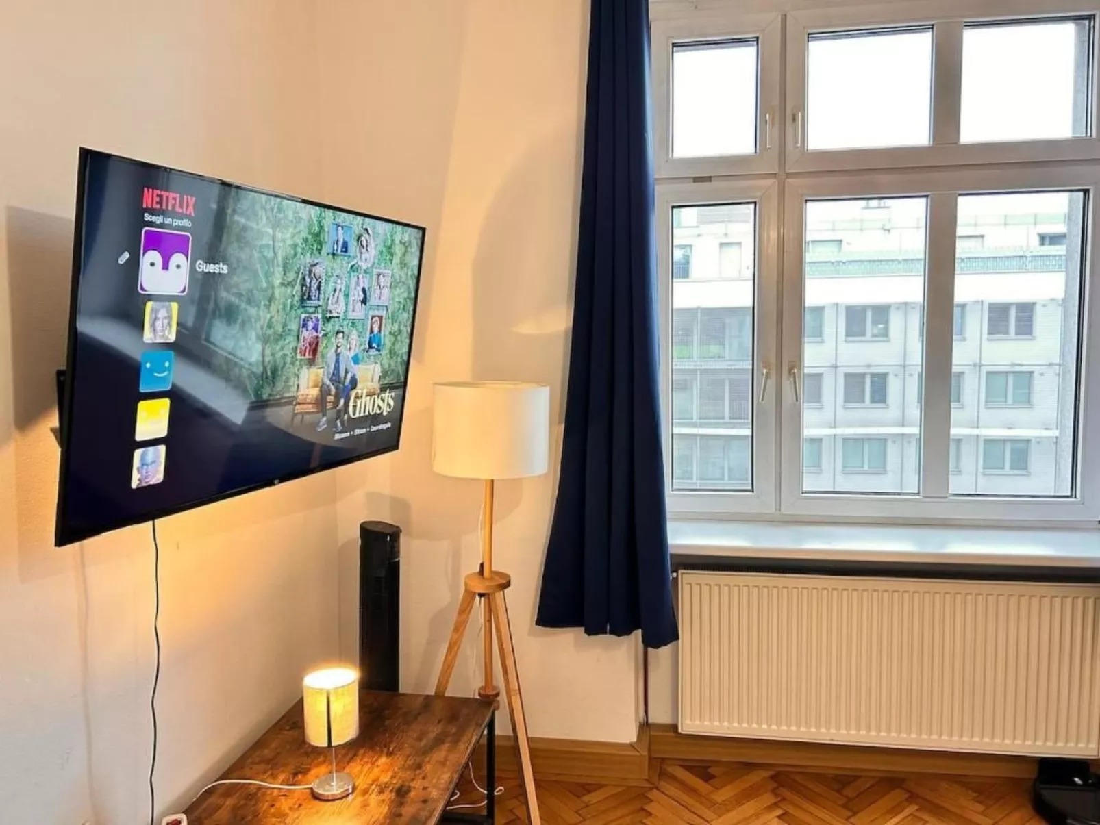 Spacious Apartment - Binnen