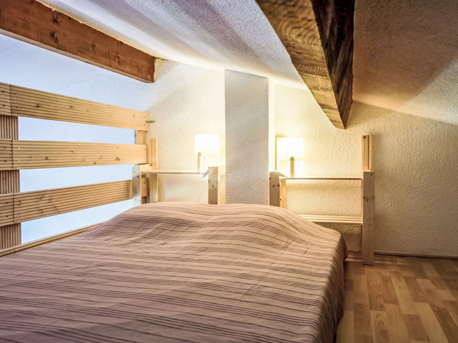 Les Hameaux de l'Ile Rousse - Binnen